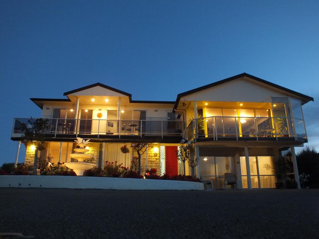 Austin Heights - Kaikoura Bed & Breakfast ภายนอก รูปภาพ