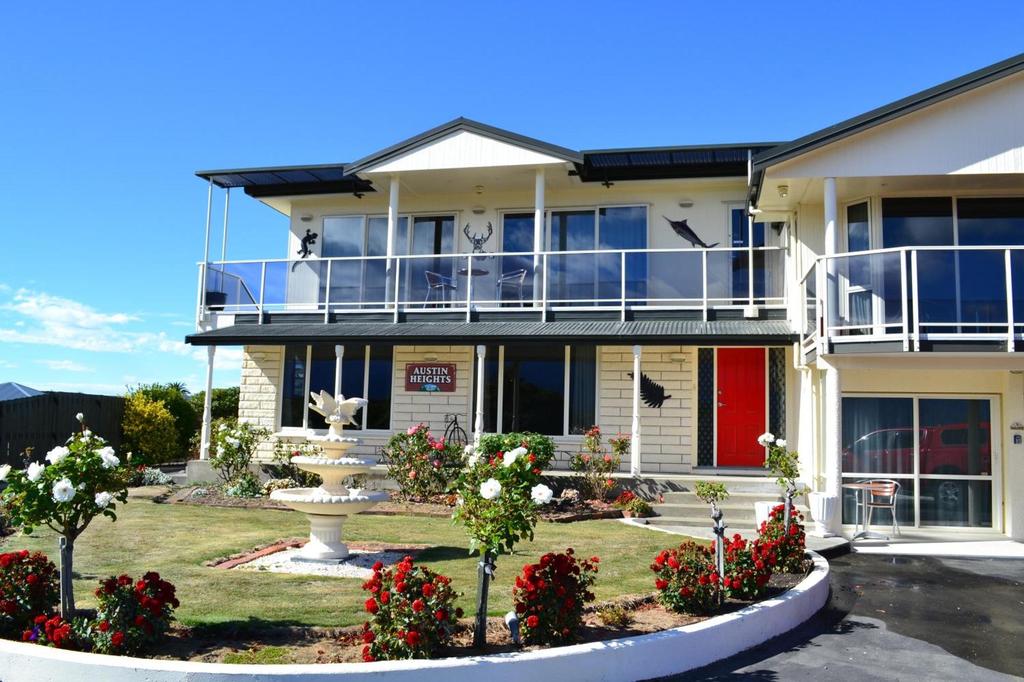 Austin Heights - Kaikoura Bed & Breakfast ภายนอก รูปภาพ